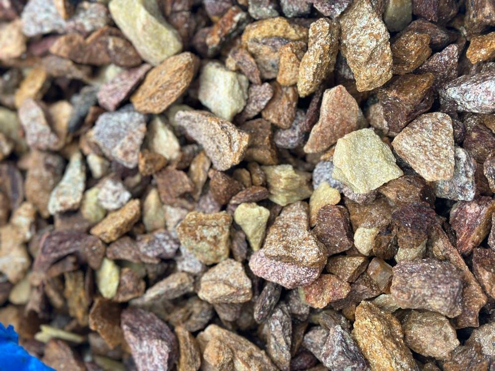 Златолит персиковый декоративная каменная крошка купить в Советском