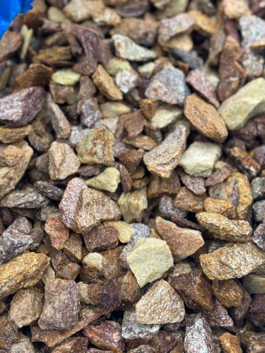 Златолит персиковый декоративная каменная крошка купить в Советском