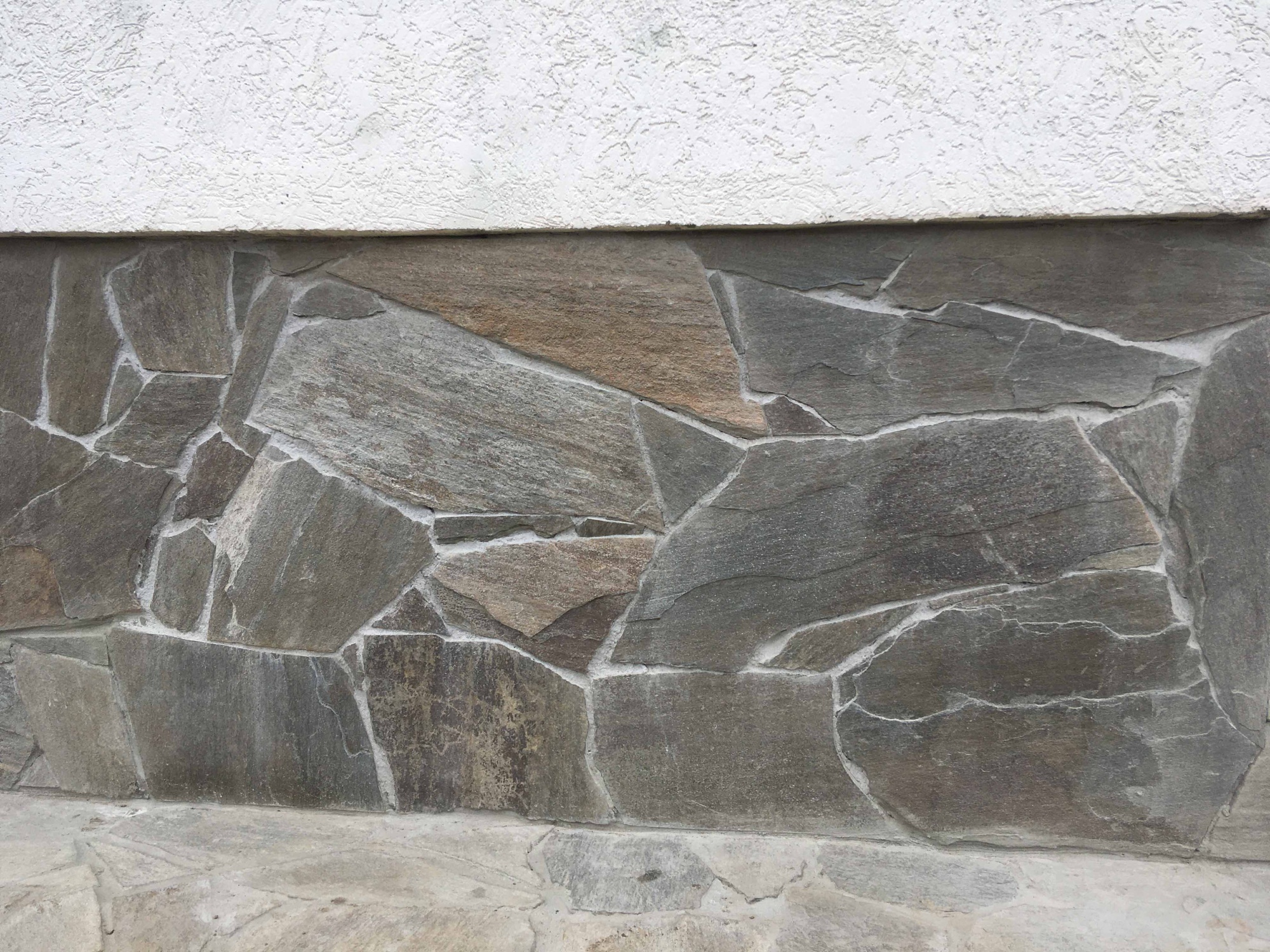 Плитняк златолит Уральский  для фасада купить в Советском