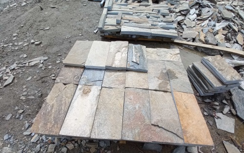 Плитка пилёная златолит Уральский для цоколя, отмостки купить в Советском