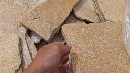 Плитняк златолит жёлтый золотистый для фасада 1,5-3см купить в Советском