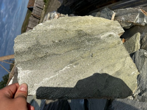 Плитняк златолит зелёный для цоколя, отмостки купить в Советском