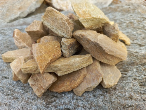 Златолит жёлтый декоративная каменная крошка купить в Советском